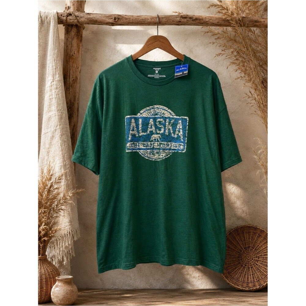 Unbranded Men's Green T-shirt